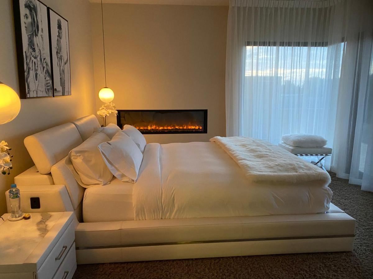 Amare Beachside Luxury Turners Beach ภายนอก รูปภาพ